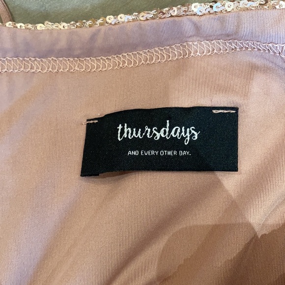 Pink sequin top - Picture 7 of 7